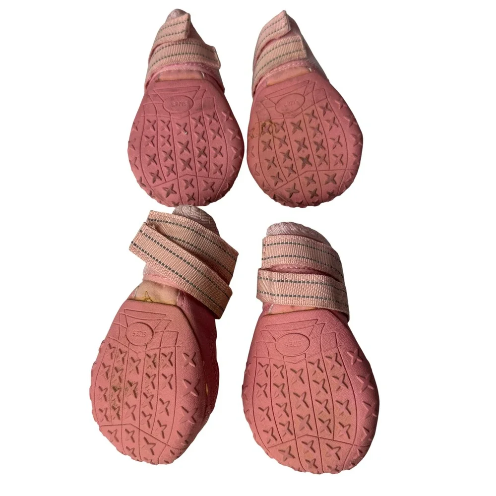 Qumy Pets Pink Dog Boots‎ Size 5 Reflective Straps Anti-Slip Sole Set of 4